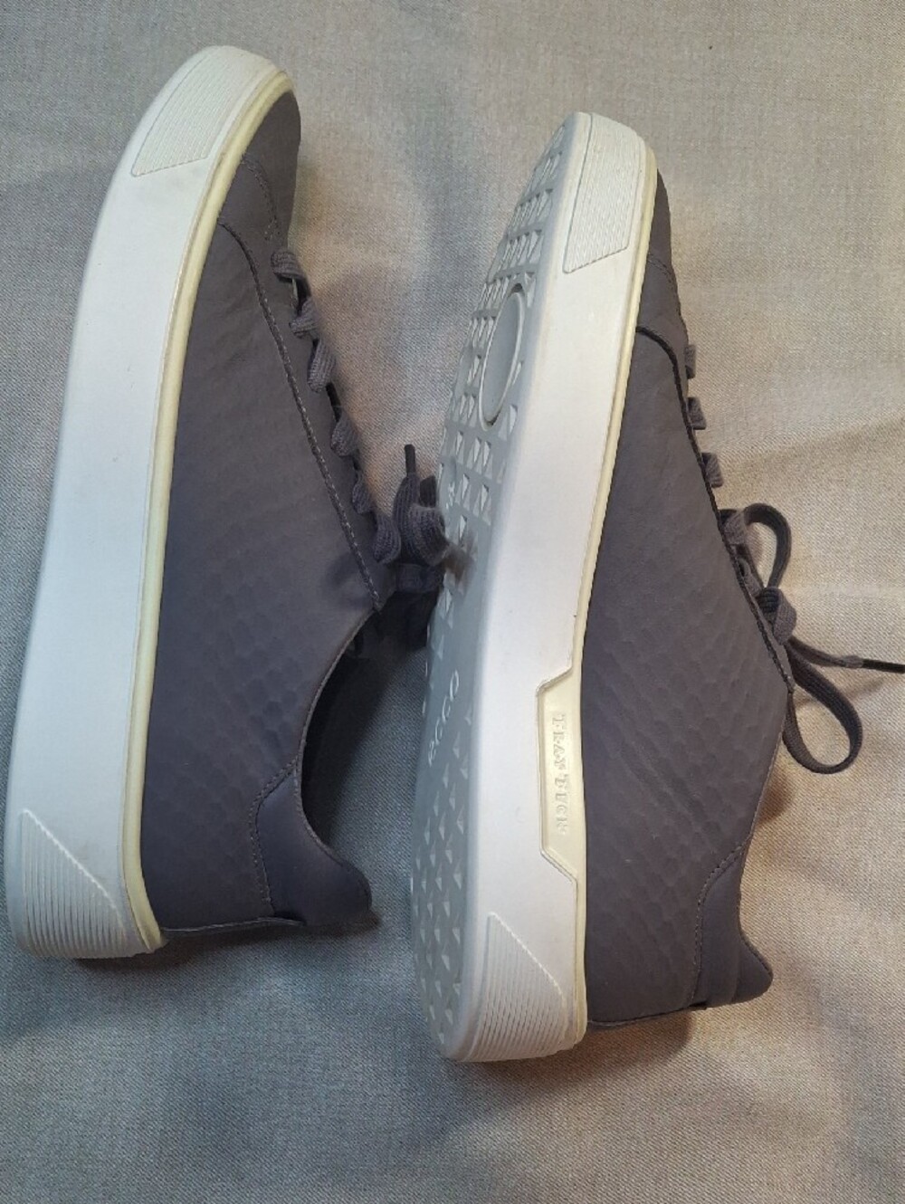 ECCO Dusty Lavender Leather Tray Tech Sneakers - Women’s Size 38 (US 7-7.5) - Picture 4 of 8